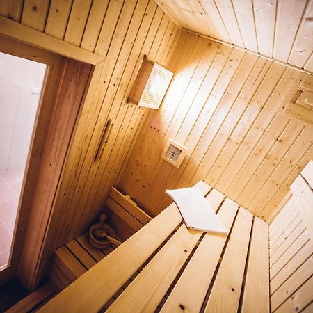 Natur Hotel Koevesteto Hosszuheteny Экстерьер фото
