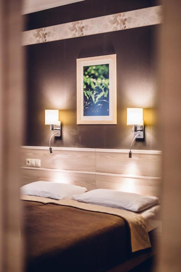 Natur Hotel Koevesteto Hosszuheteny Экстерьер фото