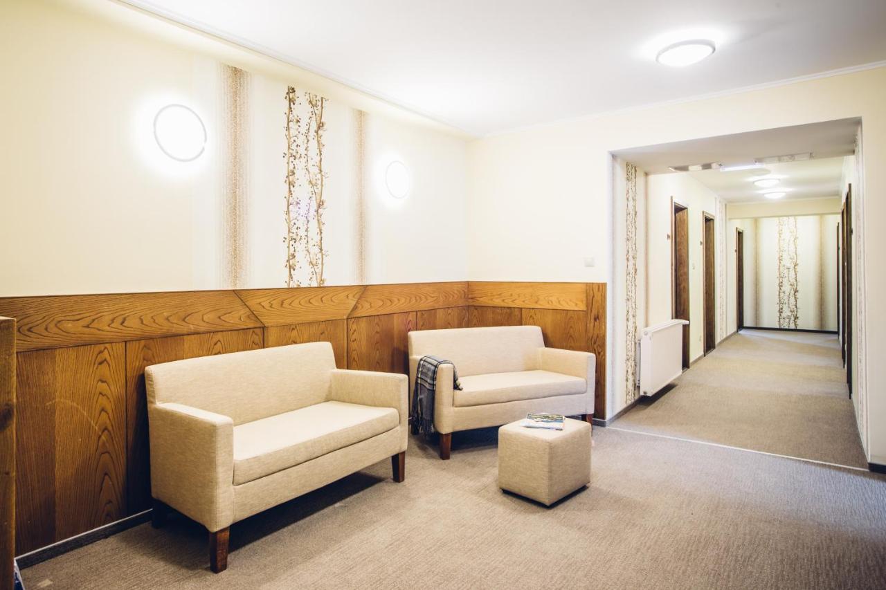 Natur Hotel Koevesteto Hosszuheteny Экстерьер фото
